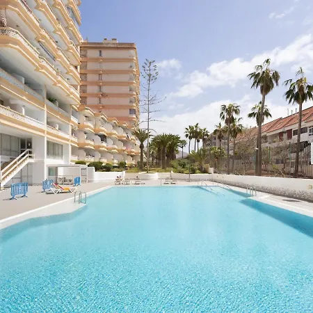 Live Americas Pool Apartman *